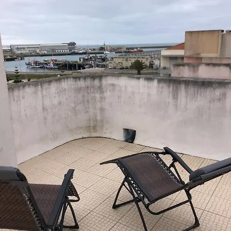 Cozy & Surf Peniche1